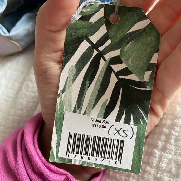 Blue life rising sun swimsuit - Picture 7 of 7